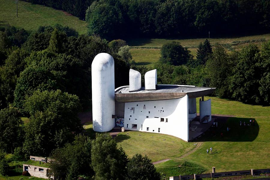 La Chapelle de Ronchamps Le Corbusier